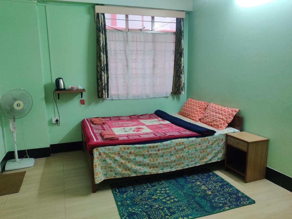 Travellers Bed And Breakfast Shillong Eksteriør billede